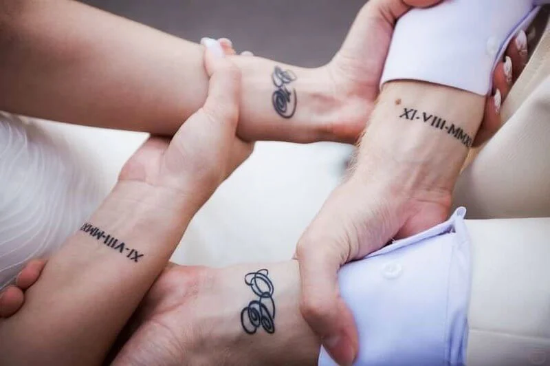 18 Beyond Romantic Couple Tattoos-kimdongho.edu.vn